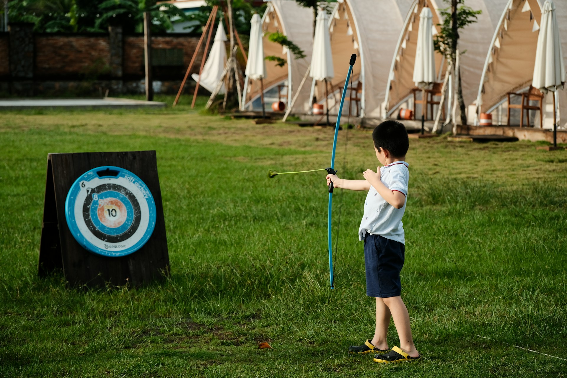 10 Unexpected Benefits of Enrolling Your Child in Summer Camps